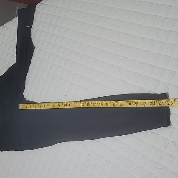 Lululemon Women's Workout Pants Size 4 Navy Blue - Picture 7 of 10